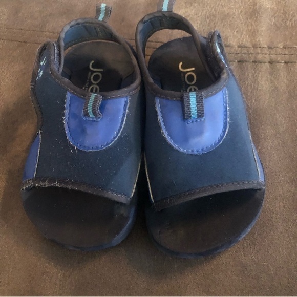 2 for $10 Joe Fresh Blue Sandals Toddler Size 8 - Picture 1 of 5
